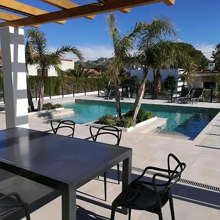 25 Montagut Vakantiehuis *